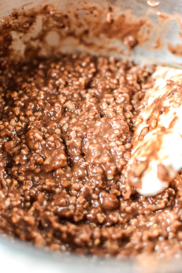 Chocolate Banana Steel Cut Oats (Stovetop & Instant Pot)