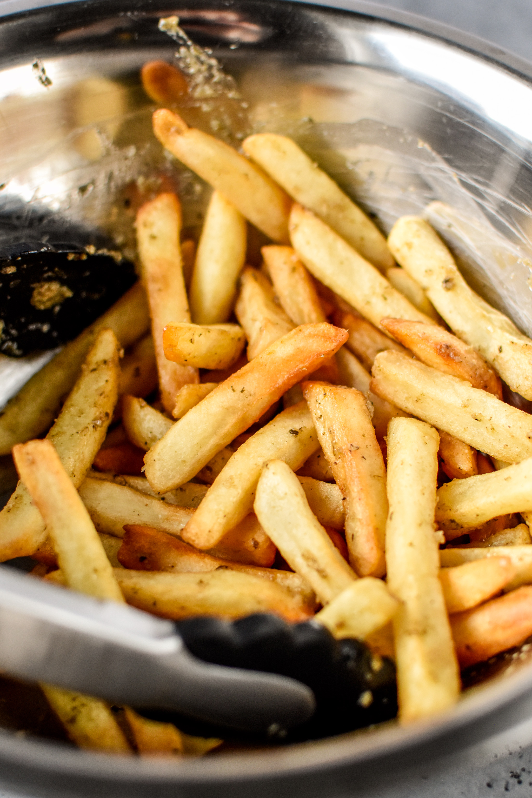 Garlic fries from Trader Joe's made in the air fryer to golden brown perfection!